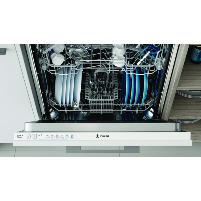 Indesit DIE2B19UK Integrated Full Size Dishwasher - 13 Place Settings